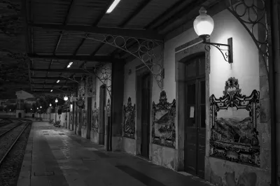 Vale do Douro - Linha do Douro - Pinhão